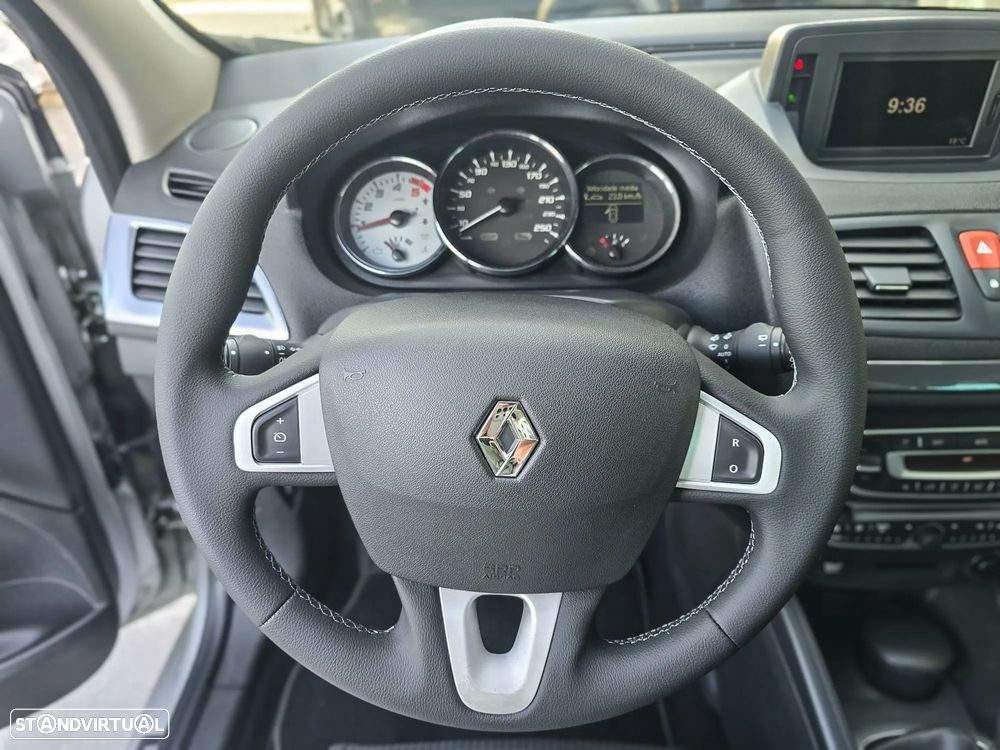 Renault Mégane Sport Tourer 1.5 dCi GT Line - 19