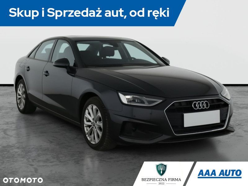 Audi A4 Limousine - 3