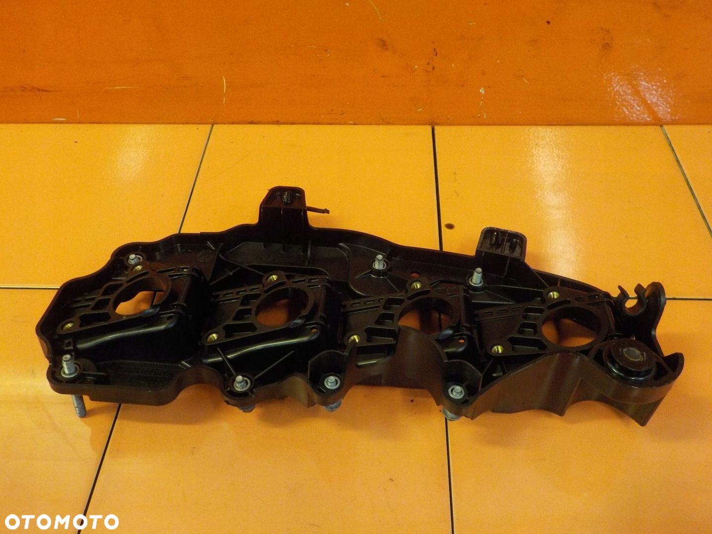 S60 V40 FOCUS 1.6 T3 ECOBOOST 13r B4164T pokrywa zaworow BM5G-12257-EB - 2
