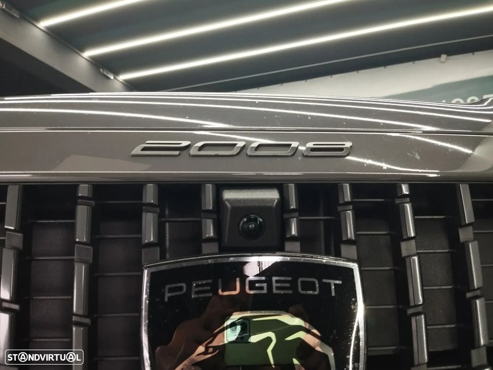 Peugeot 2008 1.2 Hybrid Allure e-DCS6 - 8