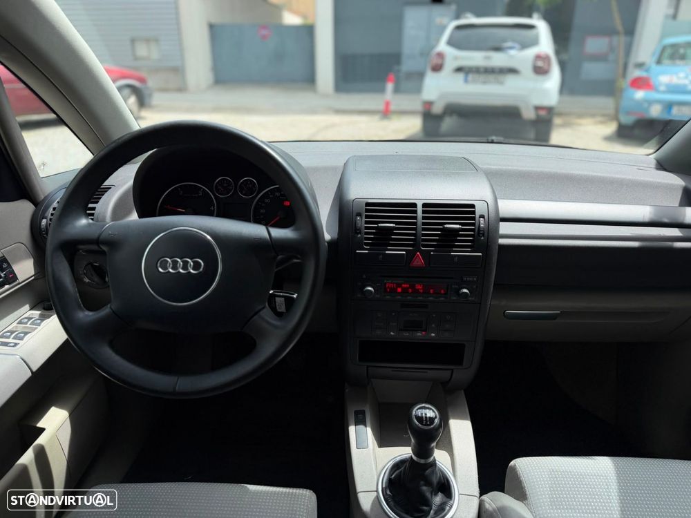Audi A2 1.4 TDI Ambiente 90 - 14
