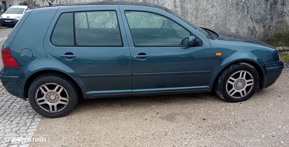 VW Golf 1.9 TDi 25 Anos - 1