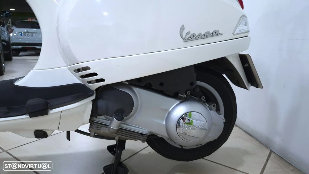 Piaggio Vespa VESPA LX125ie - 16