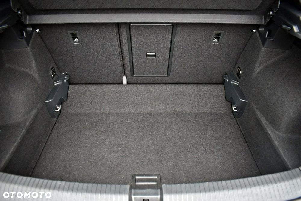 Volkswagen T-Roc 1.5 TSI R-Line DSG - 27