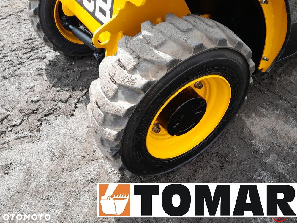 JCB 520-40 - 19