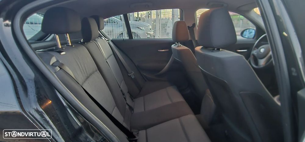 BMW 120 d Sport - 10