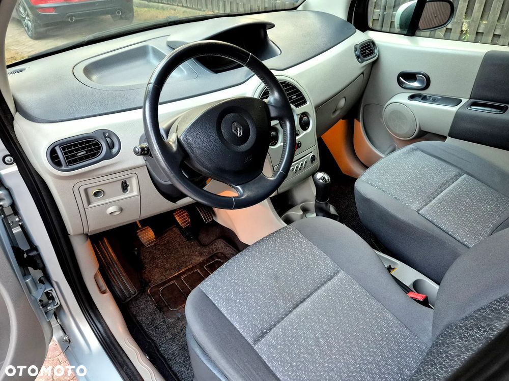 Renault Modus 1.2 Confort Privilege - 13