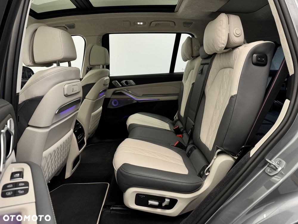 BMW X7 - 19