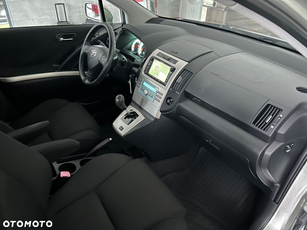 Toyota Corolla 1.8 LE - 24