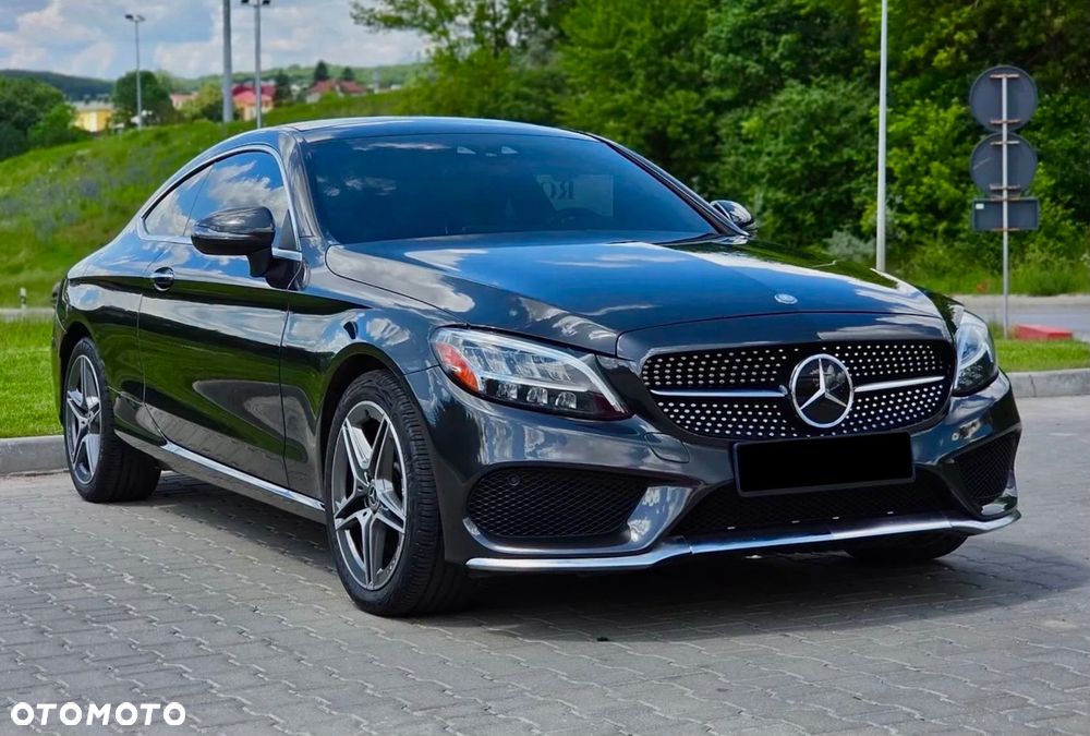 Mercedes-Benz Klasa C 300 9G-TRONIC AMG Line - 6
