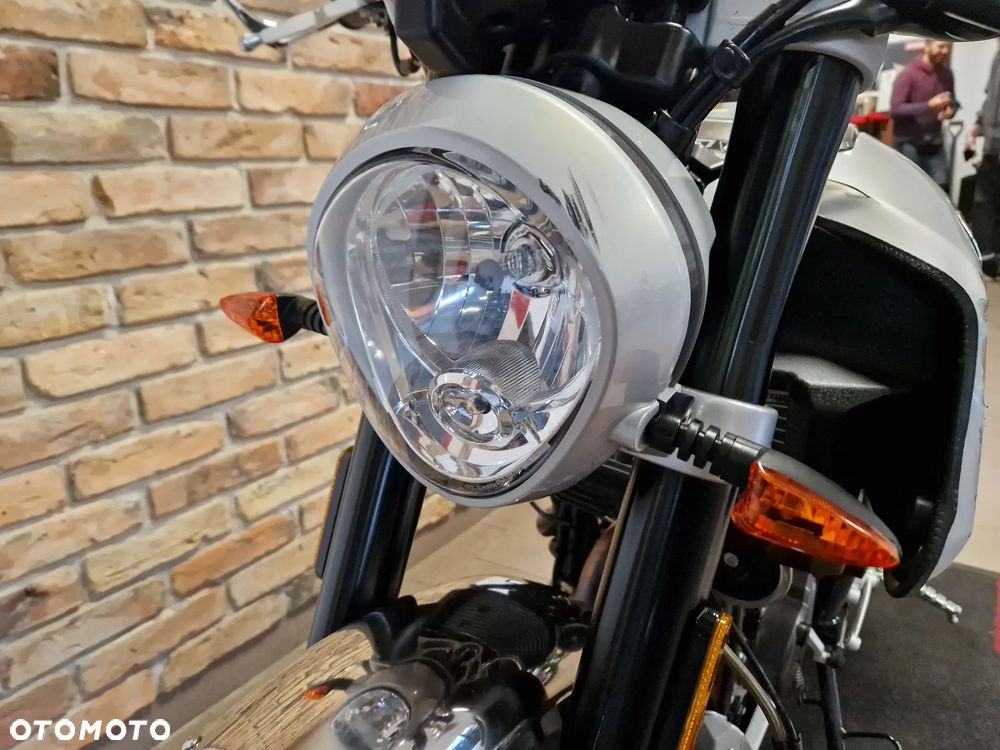 Mondial HPS 125 - 22