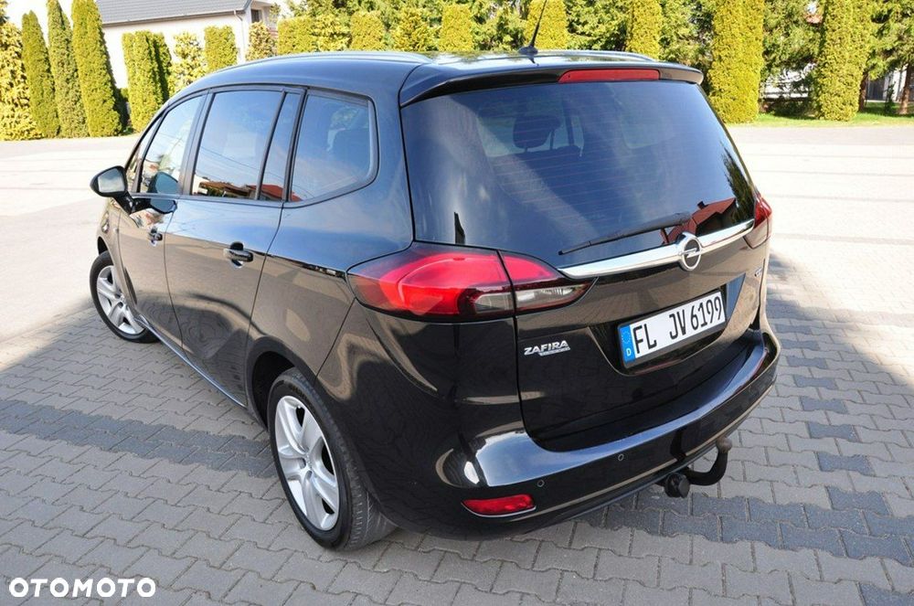 Opel Zafira - 23