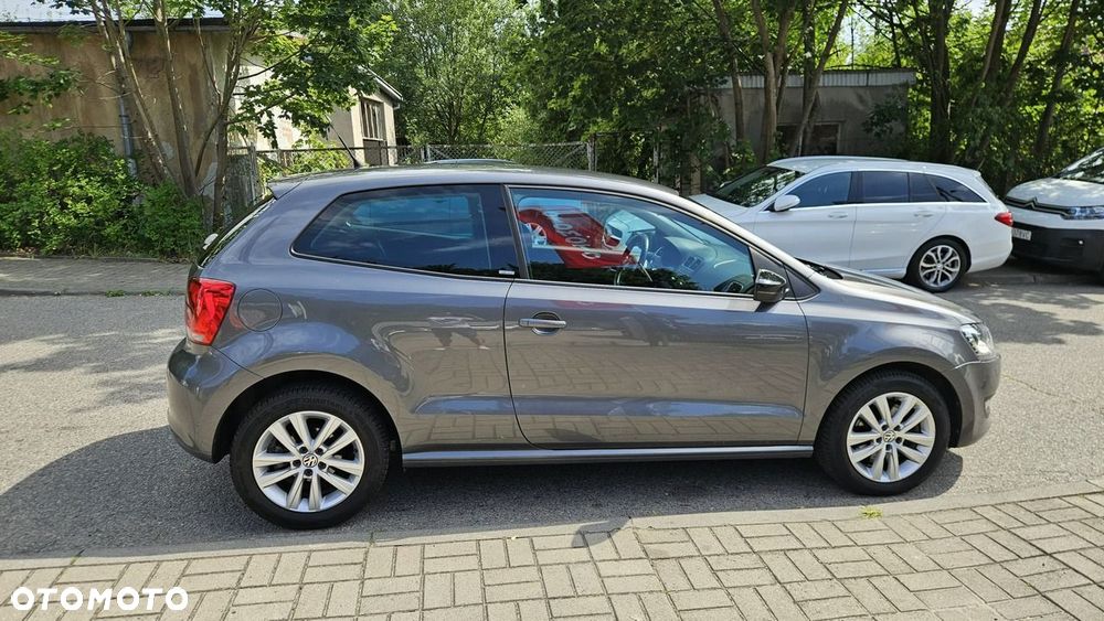 Volkswagen Polo - 8