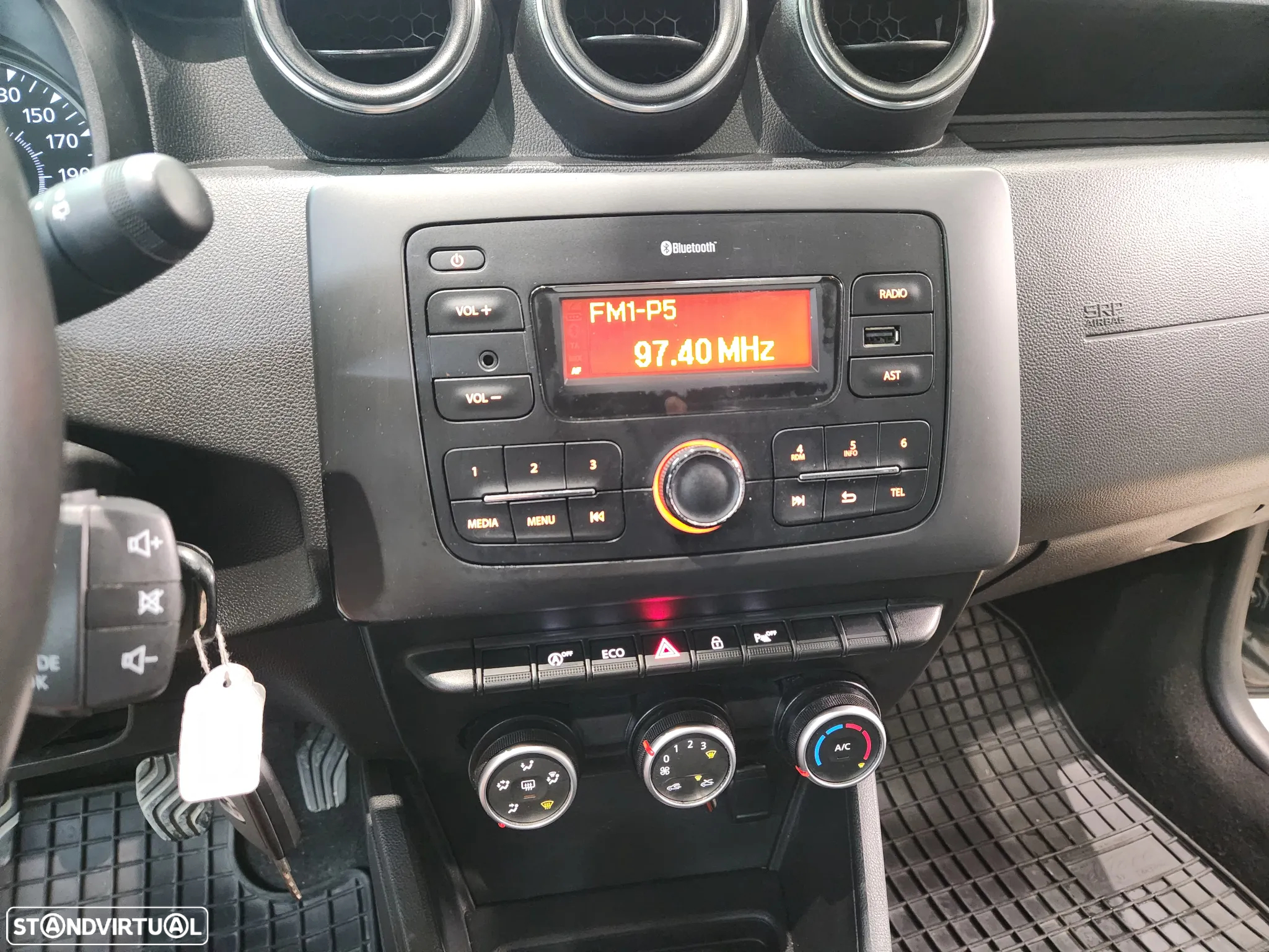 Dacia Duster 1.5 dCi Comfort - 18