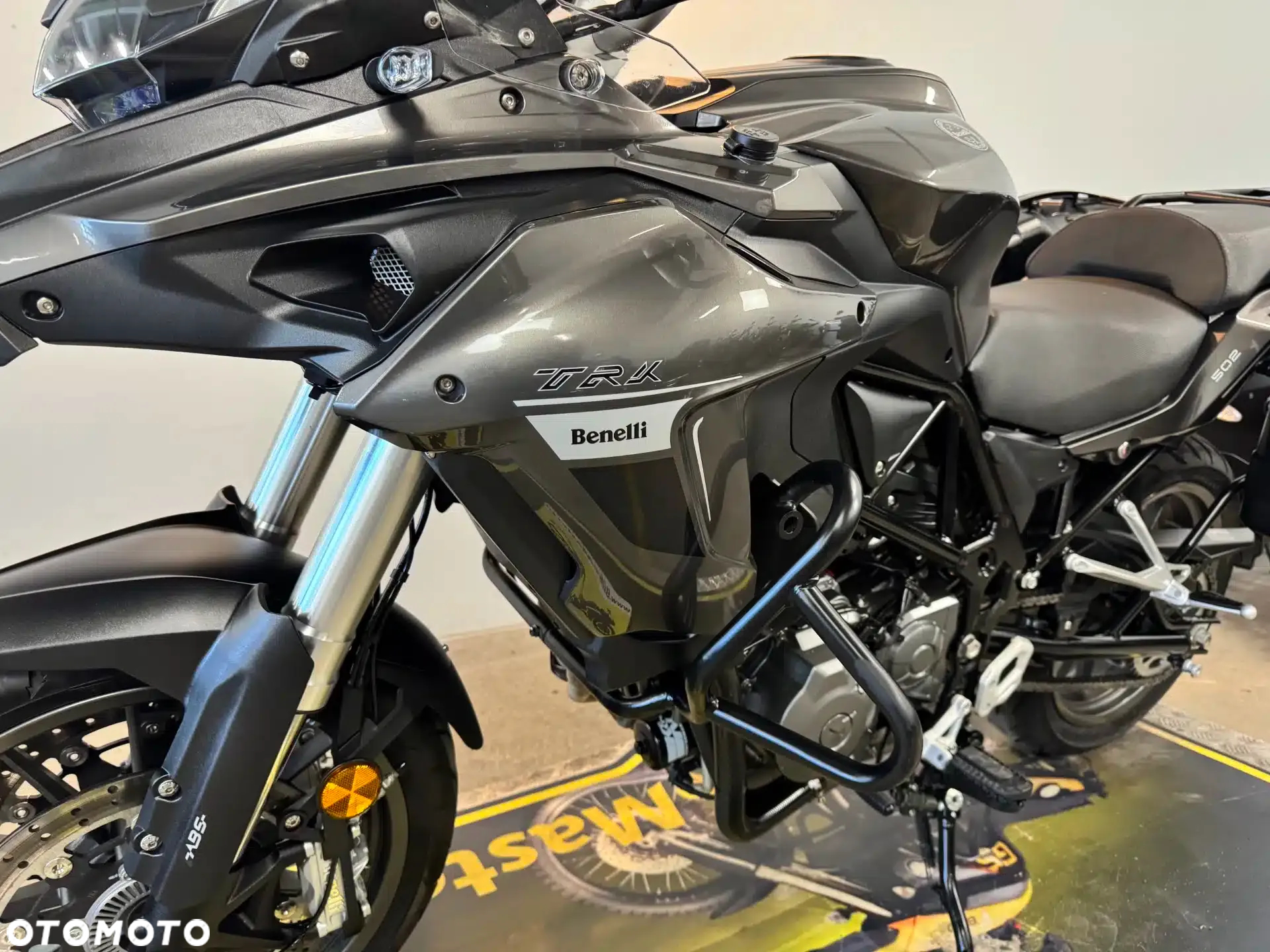 Benelli TRK 502 - 19