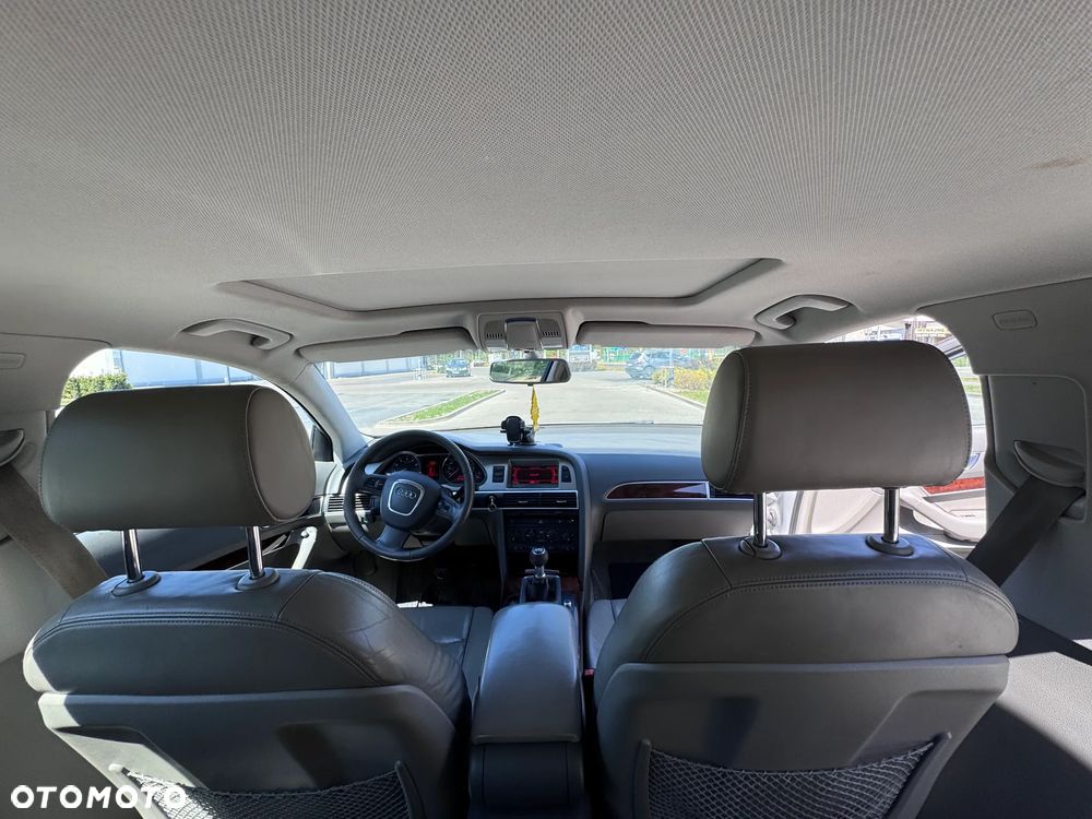 Audi A6 Limousine 2.4 - 23