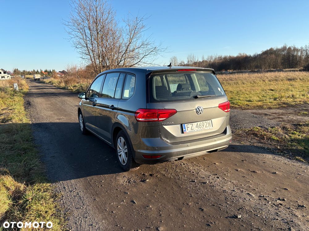 Volkswagen Touran 1.2 TSI (BlueMotion Technology) Trendline - 3