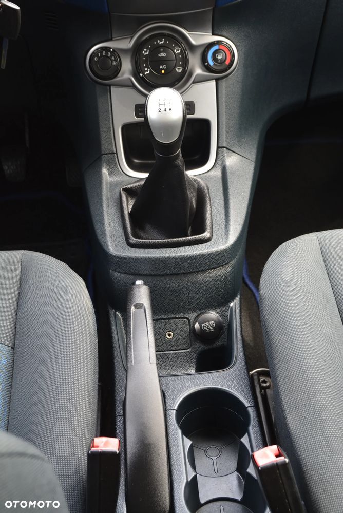 Ford Fiesta 1.25 Titanium - 35