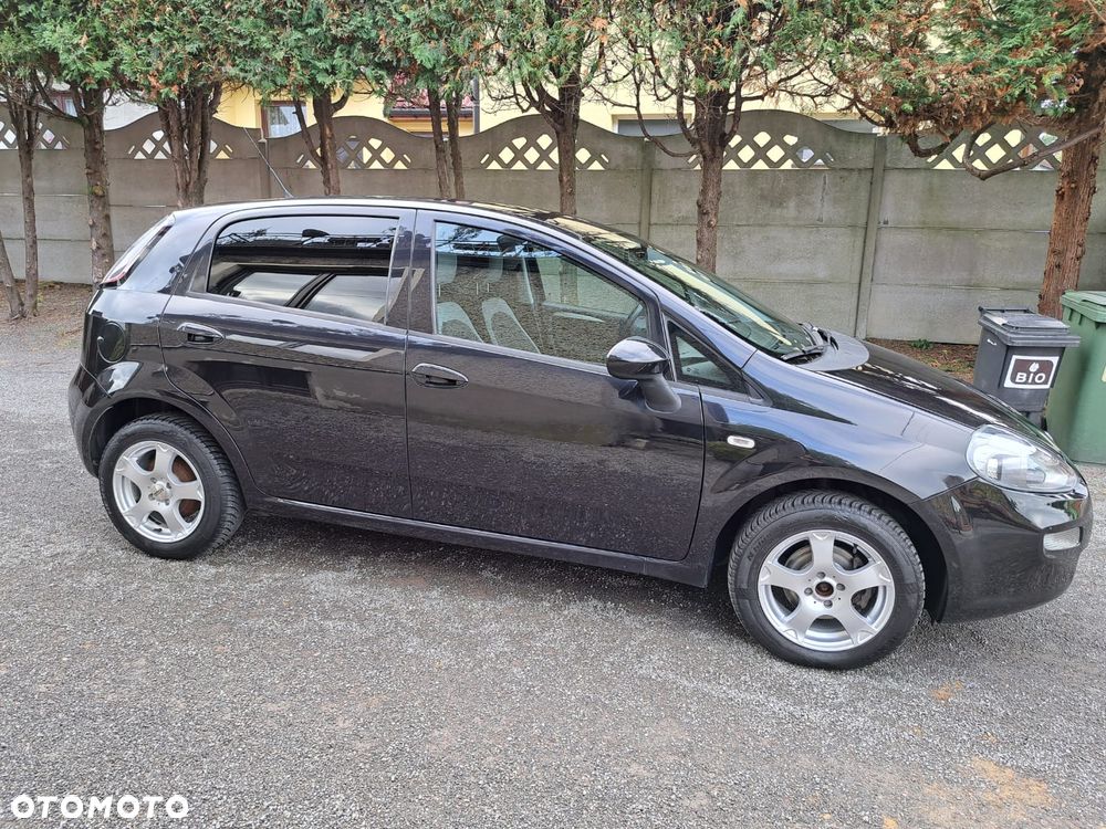 Fiat Punto Evo 2012 photo 5