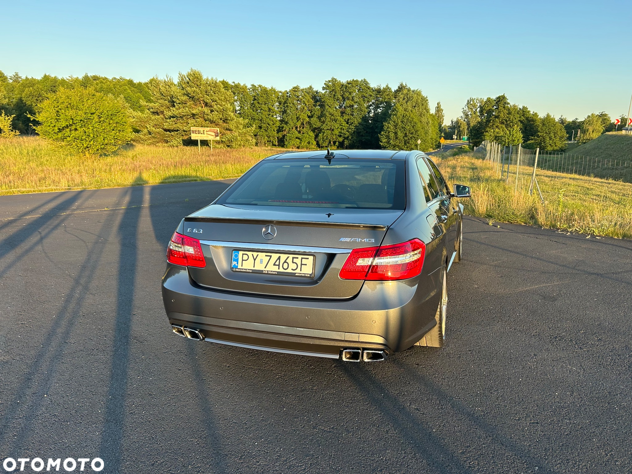 Mercedes-Benz Klasa E 63 AMG - 18