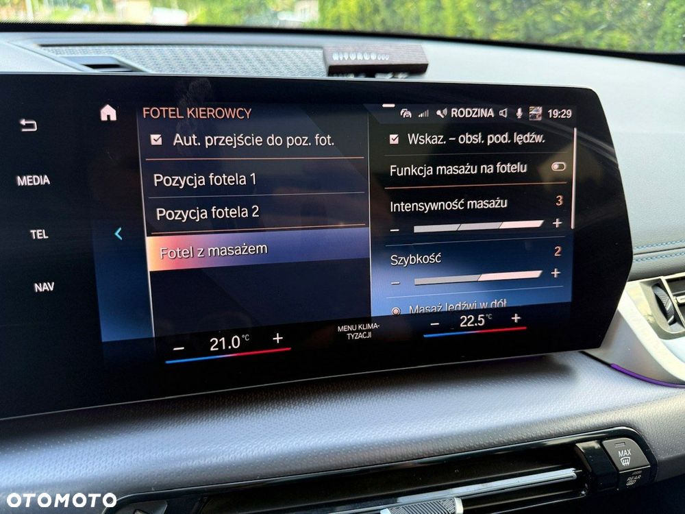 BMW iX1 xDrive30 66.5kWh M Sport - 18