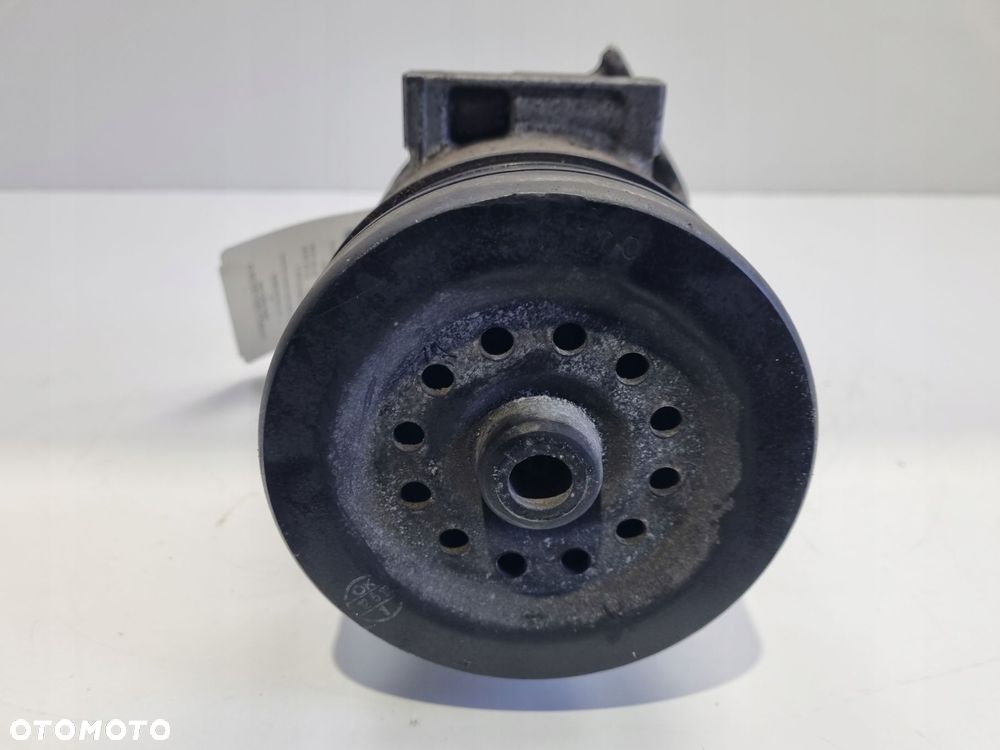 SPRĘŻARKA KLIMATYZACJI Opel Corsa D 1.2 16V _ kompresor 55701200 - 6