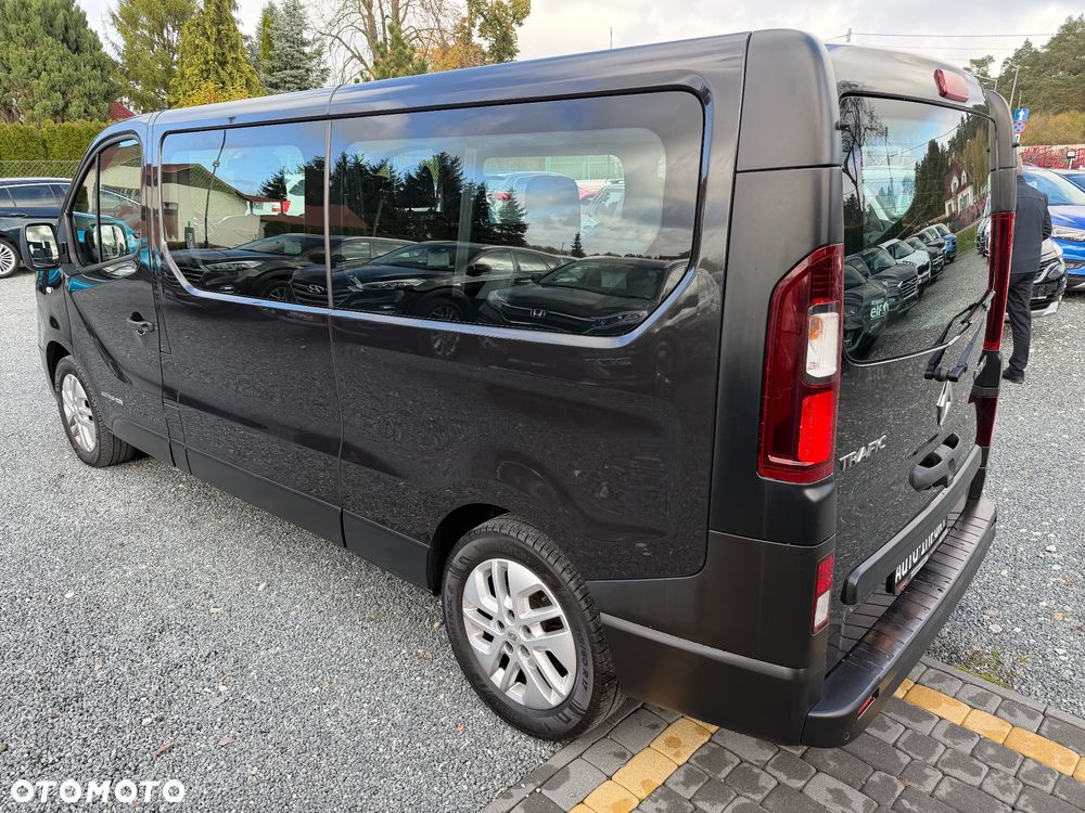 Renault Trafic - 23