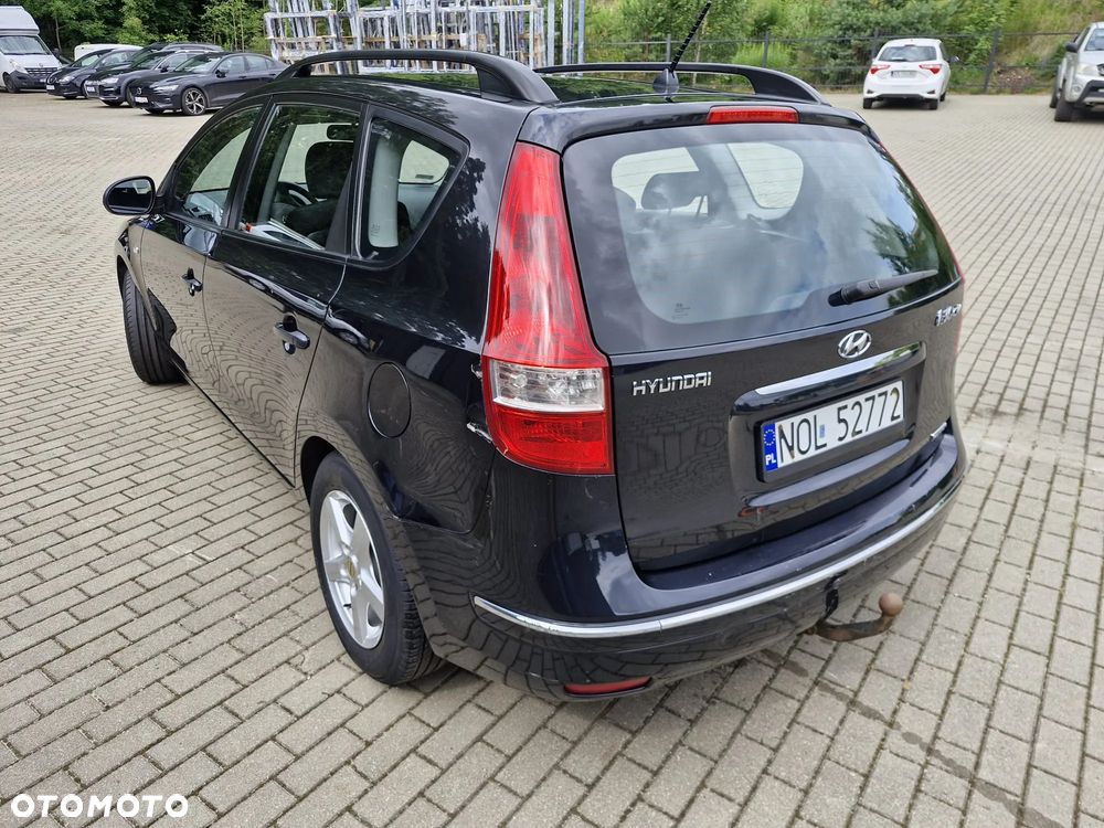Hyundai i30 1.6 CRDi Classic - 3