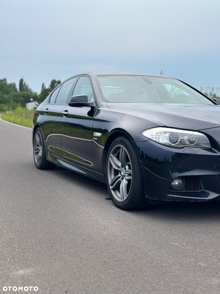 BMW Seria 5 535i xDrive - 9
