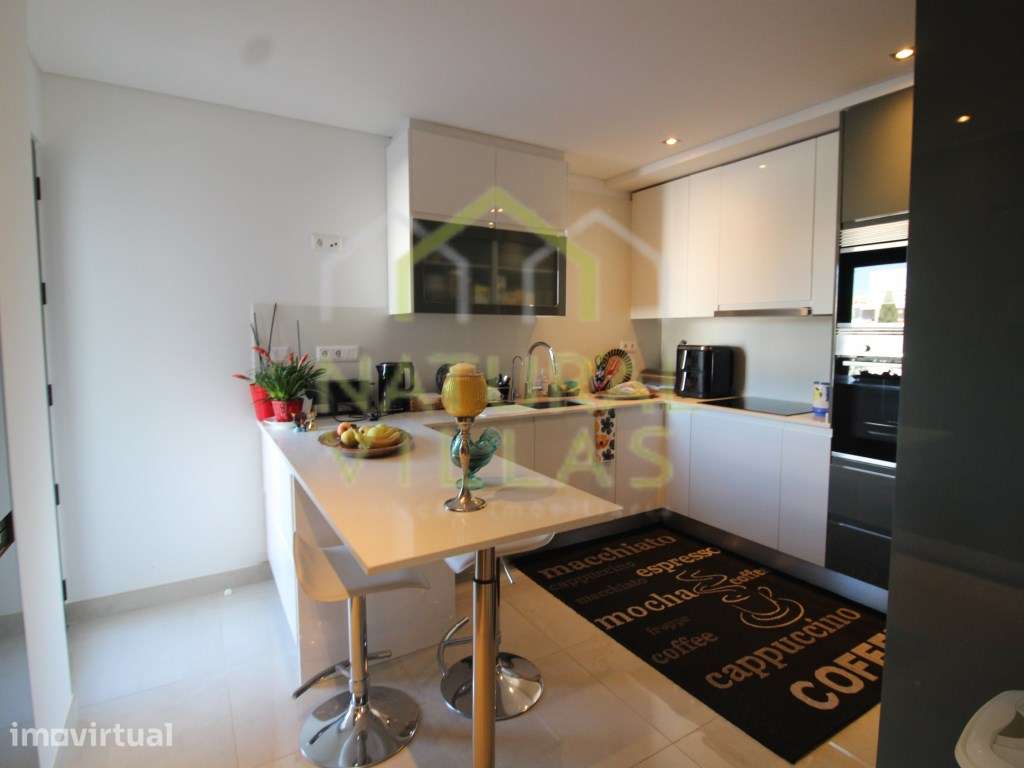 Apartamento T2 com Piscina e Vista Mar na Cidade de Faro - Grande imagem: 5/21
