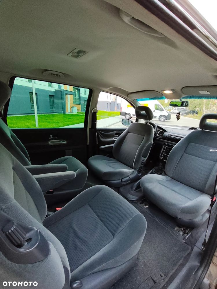 Ford Galaxy 1.9 TDI Ghia - 10