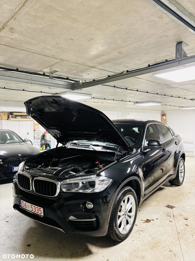 BMW X6 - 24