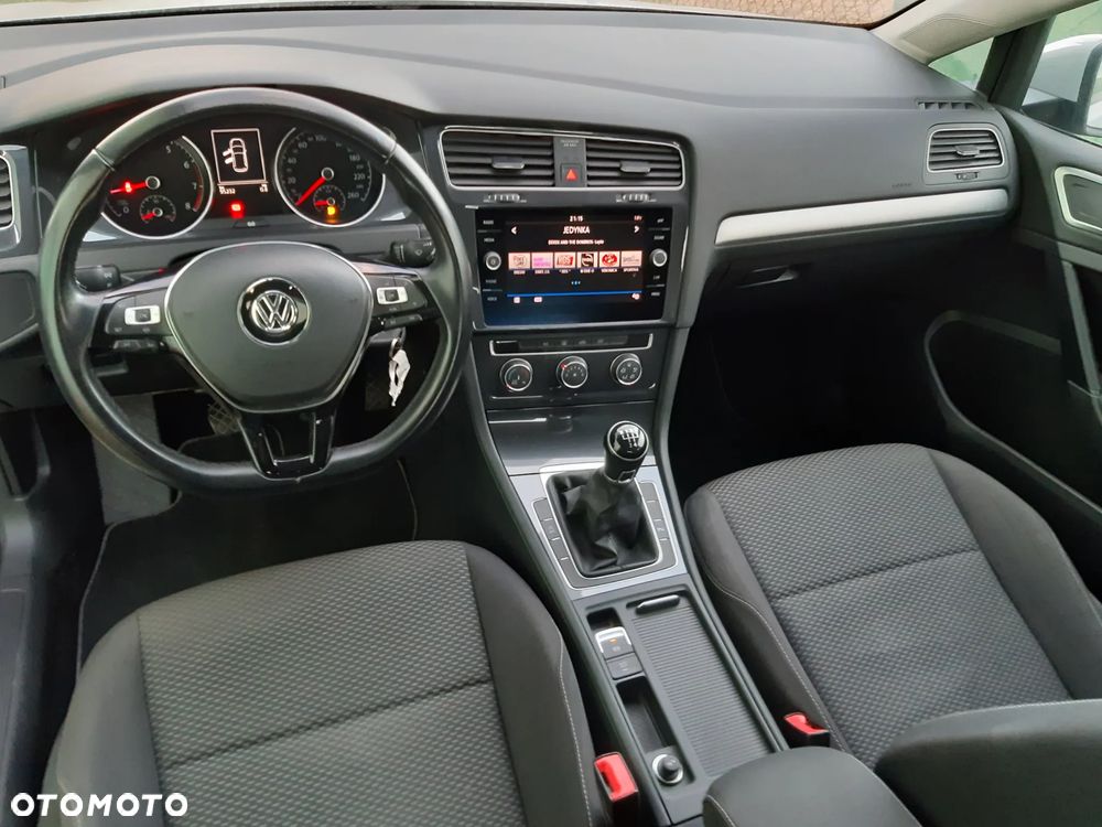 Volkswagen Golf 1.0 TSI OPF Comfortline - 27