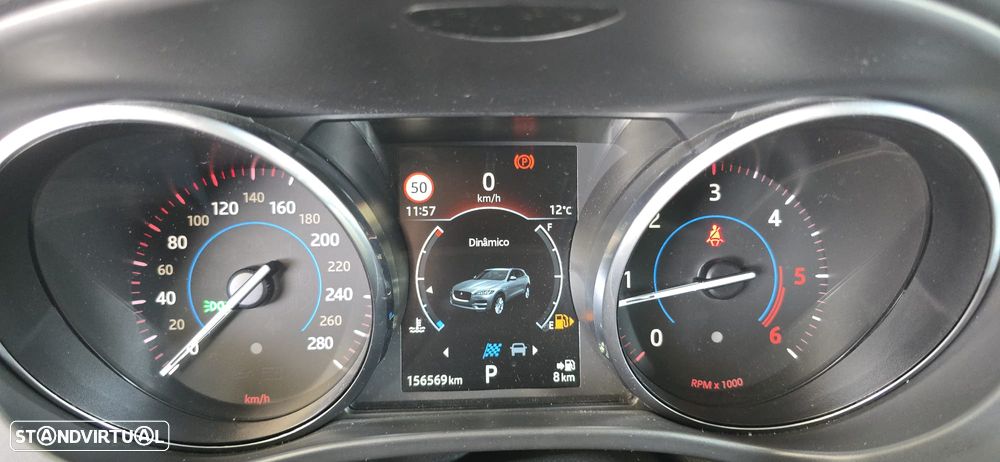 Jaguar F-Pace 2.0 i4D R-Sport AWD Aut. - 43