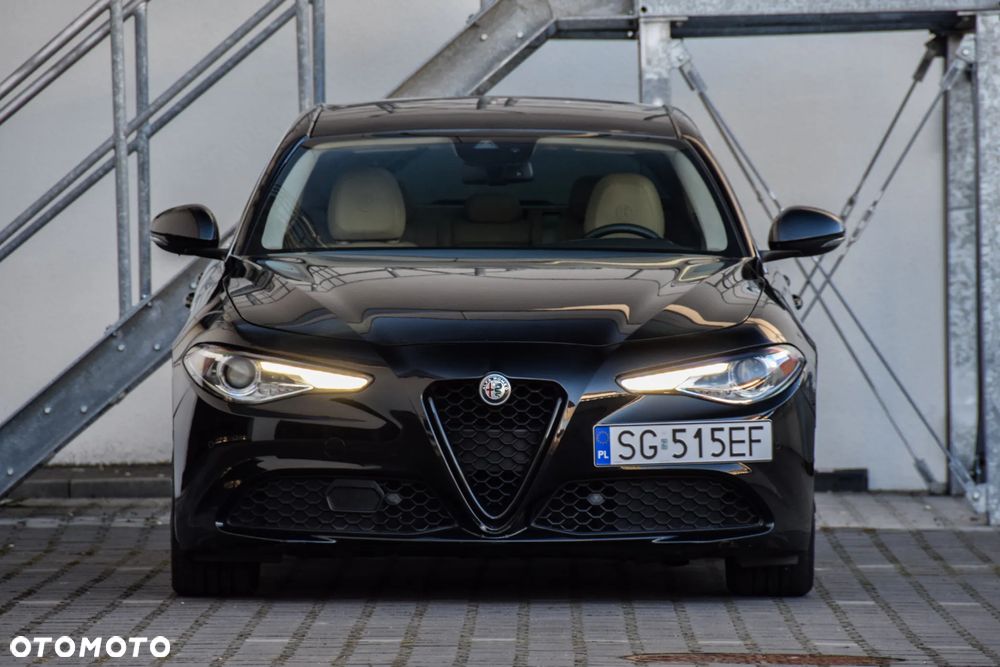 Alfa Romeo Giulia - 3