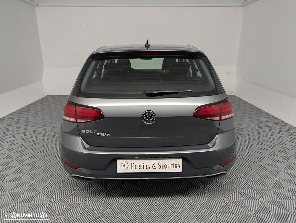 VW Golf 1.5 TSI Confortline - 5
