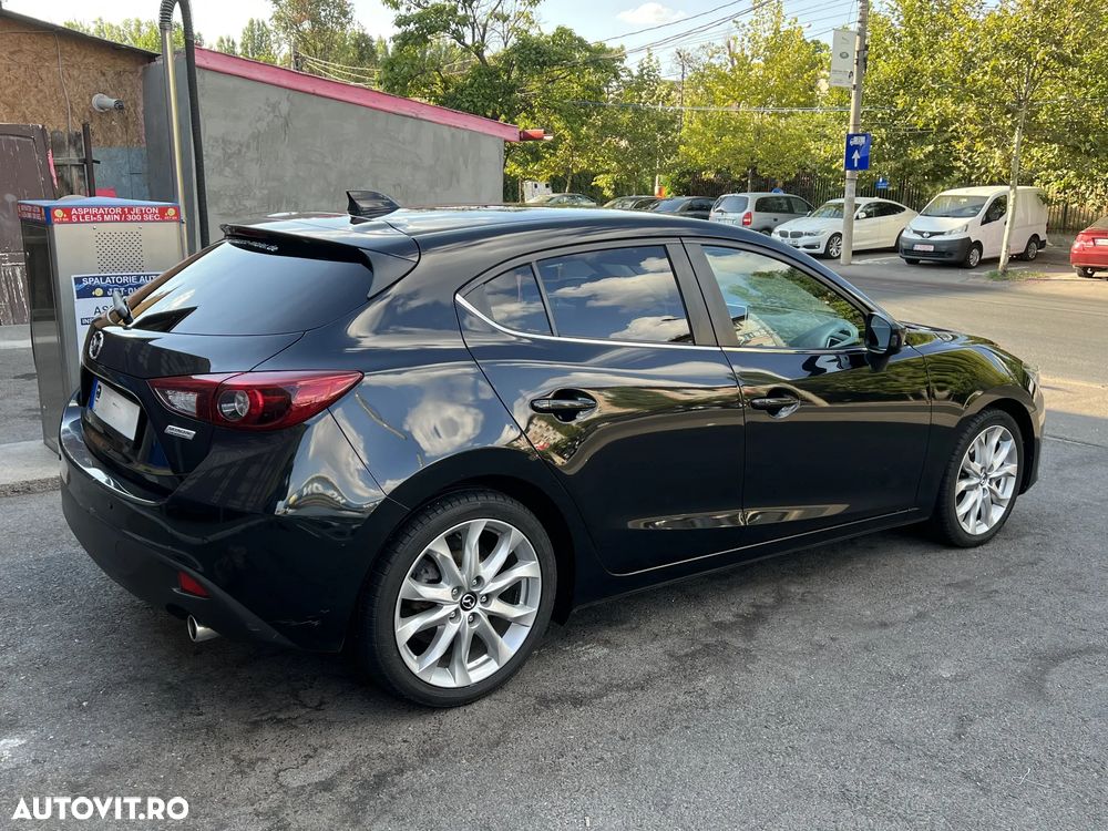 Mazda 3 SKYACTIV-D 150 Automatik Sports-Line - 2