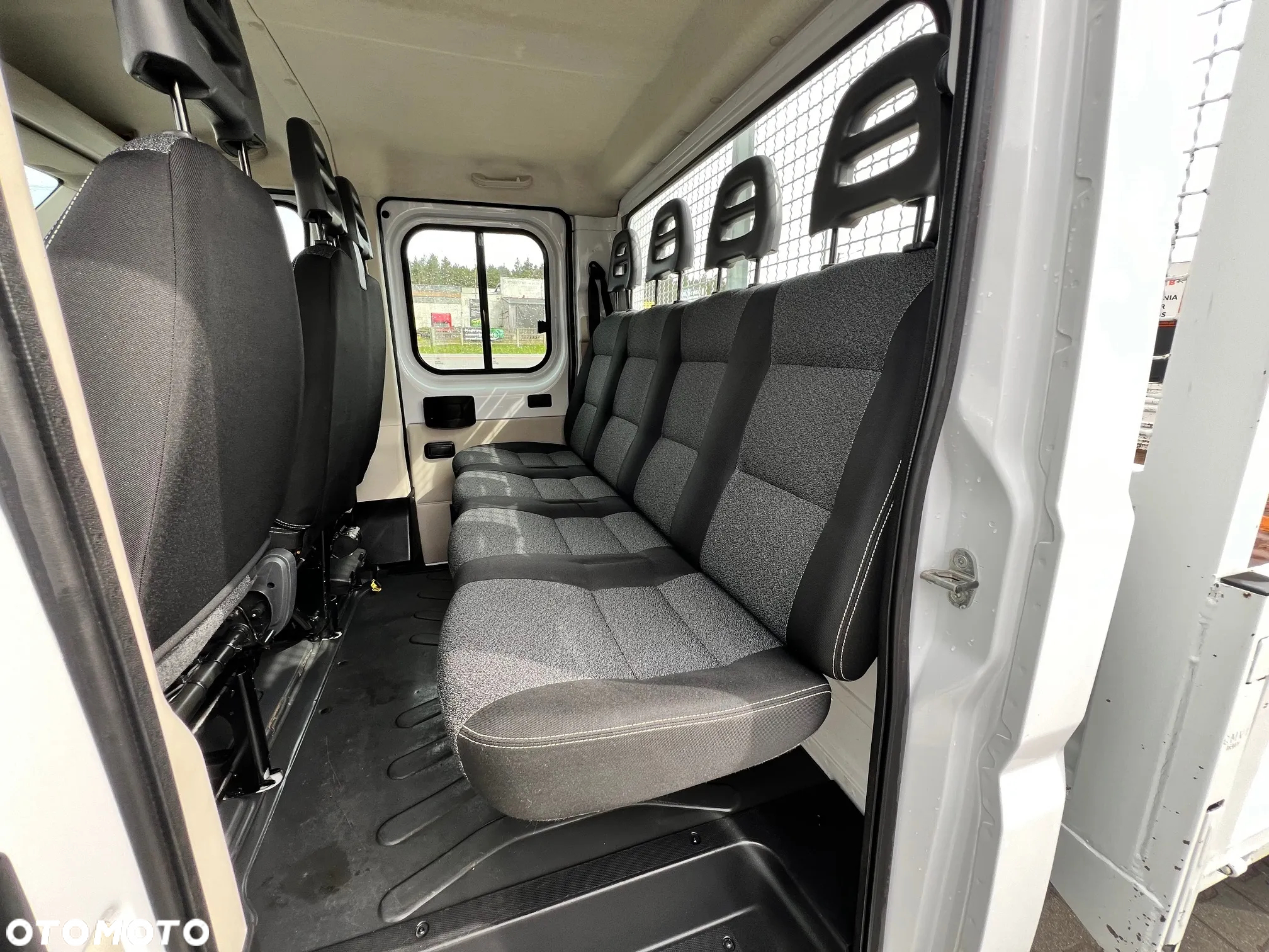 Fiat Ducato Brygadówka Doka 7-miejsc + Skrzynia - 15