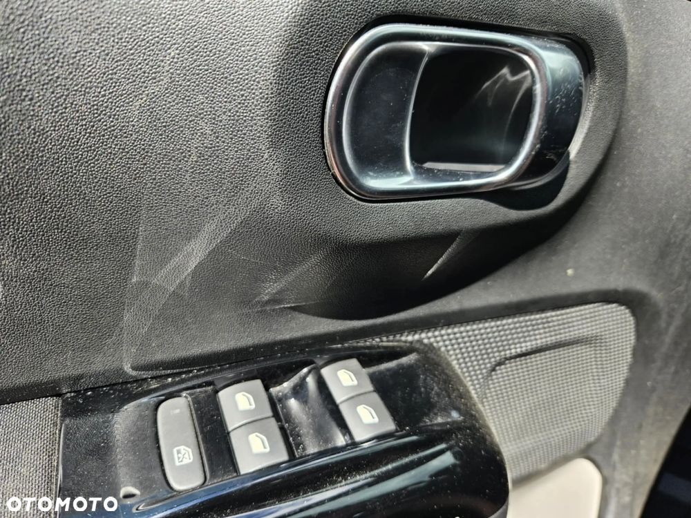 Citroën C3 1.2 PureTech GPF Shine S&S EAT6 - 15