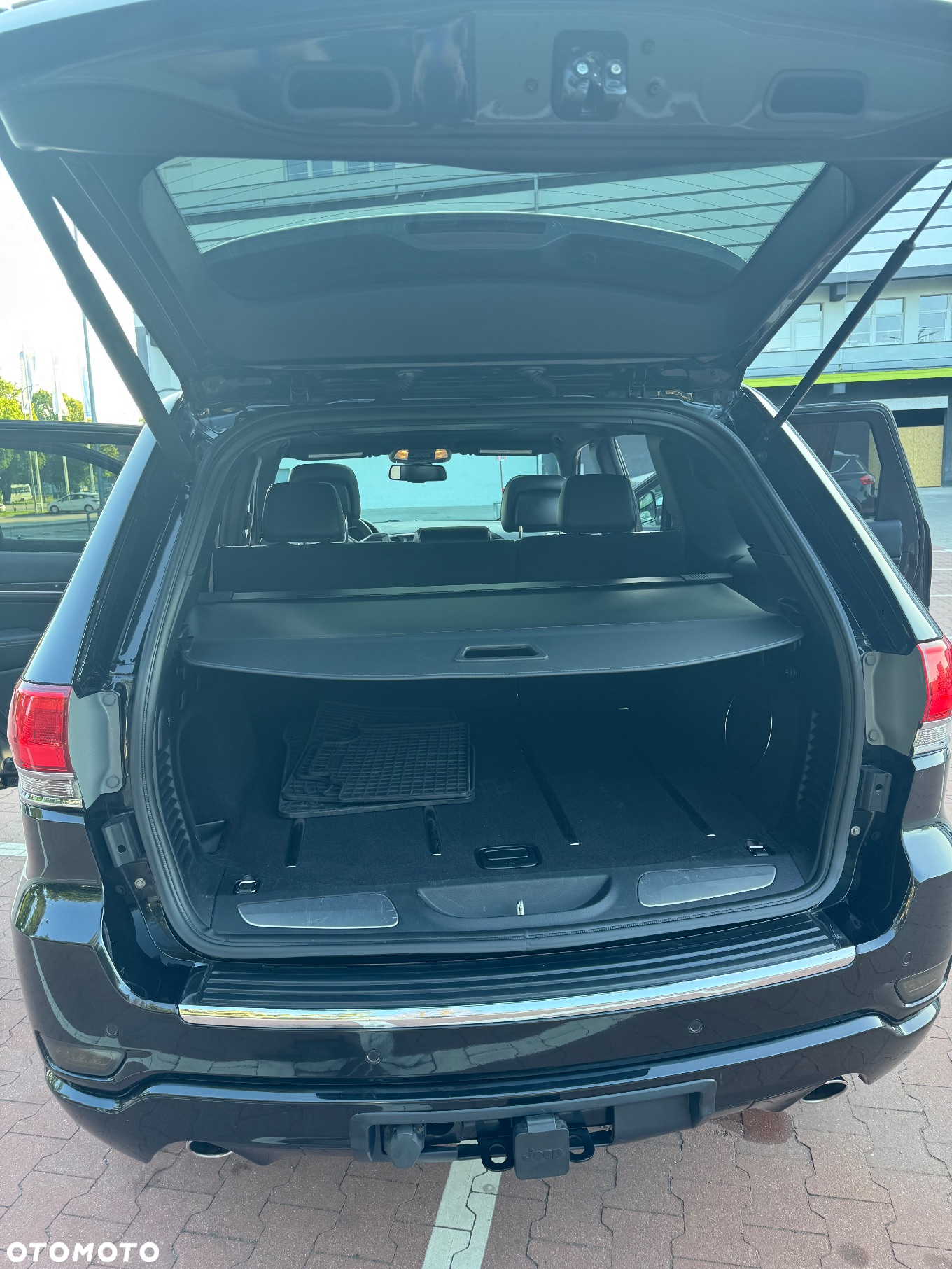 Jeep Grand Cherokee - 9
