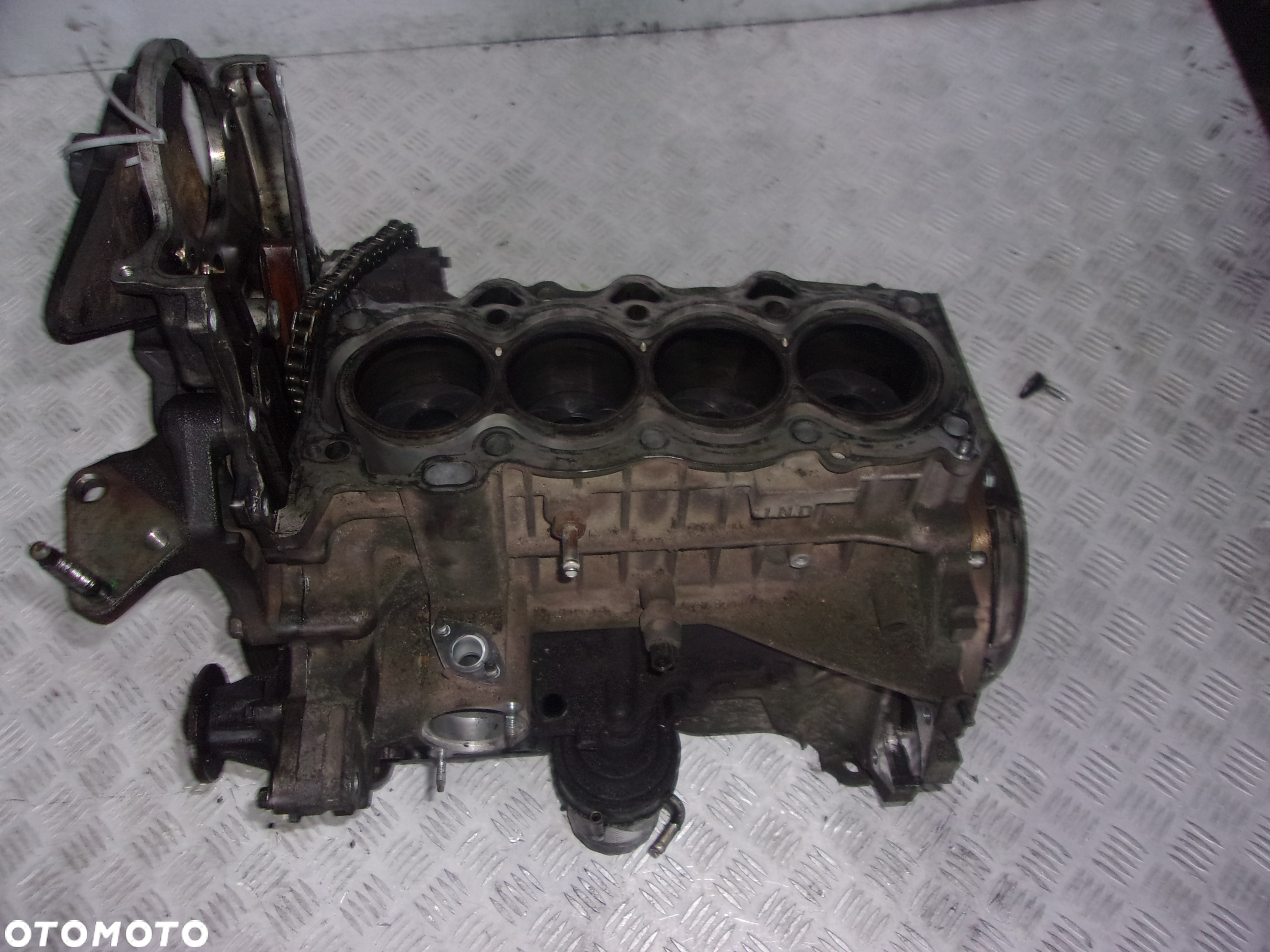 BLOK SILNIKA TOYOTA 1.4 D4D T 1ND-E52C - 2