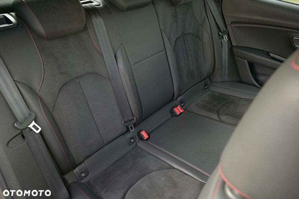 Seat Leon 2.0 TDI DPF Start&Stop DSG FR - 21