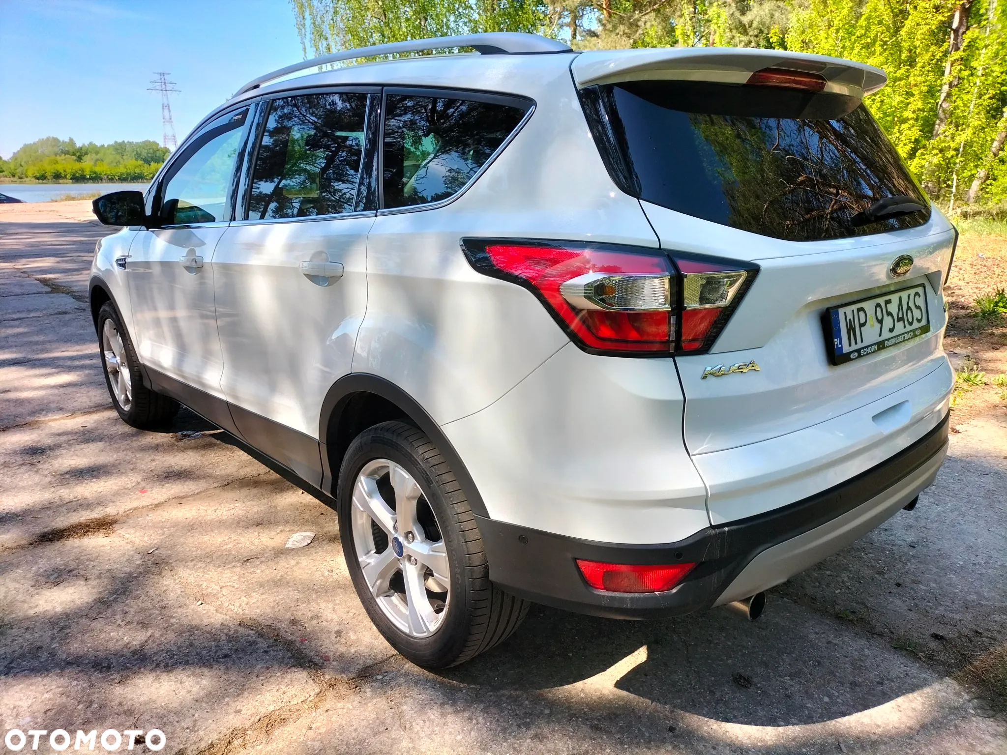 Ford Kuga 1.5 EcoBoost 2x4 Titanium - 5