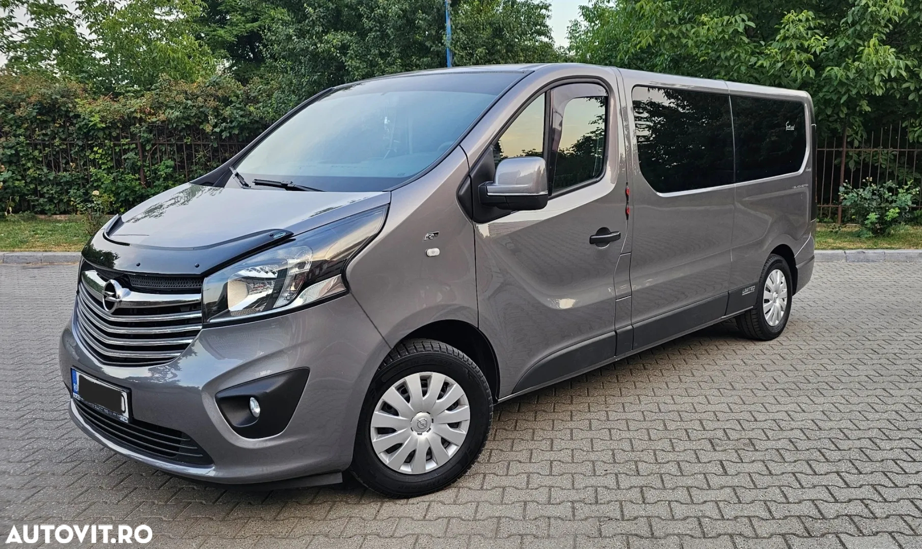 Opel Vivaro - 3