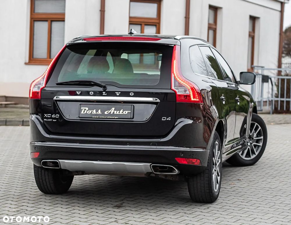 Volvo XC 60 D4 Geartronic Summum - 12