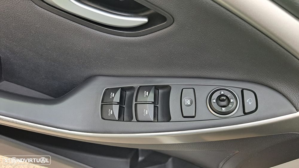 Hyundai i30 SW 1.6 CRDi Style - 39