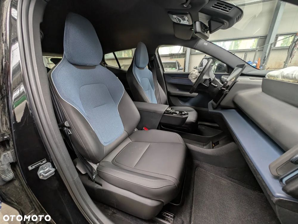 Volvo EX30 - 9