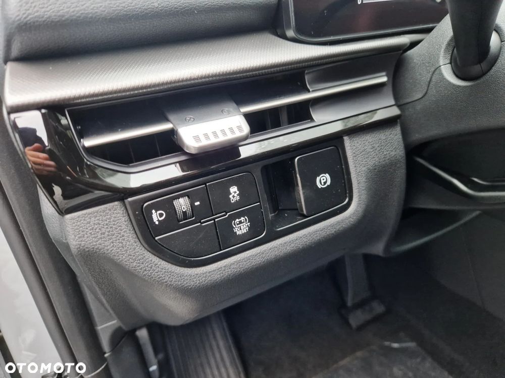 Kia Sportage 1.6 T-GDI HEV M 2WD - 10