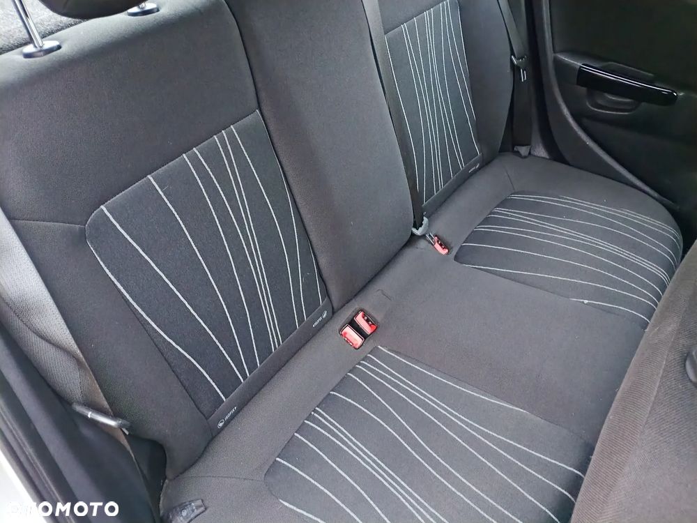 Opel Corsa - 6
