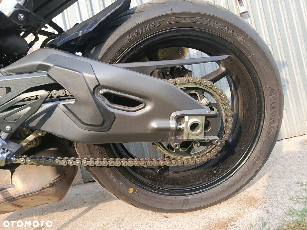 Yamaha MT - 7